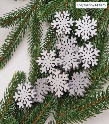Набор снежинки белые деревянные серебряные д.3 см 10 шт. 619023 фото 1