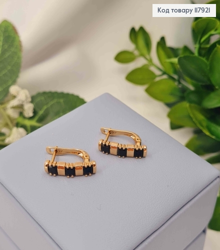 Серьги "Джейн" с тремя Черными камешками, 1,7см, англ. зам., Xuping 18K 117921 фото 1