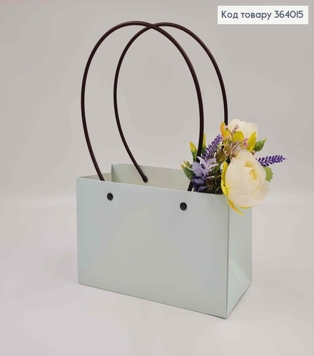 Флористическая сумочка глянцевая НЕБЕСНО-ГОЛУБАЯ для цветов и подарков, с пластиковыми ручками 22*13*9см 364015 фото 1