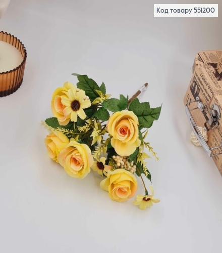 Композиція "Букет ЛИМОННО-ПЕРСИКОВІ троянди  5шт (3см)+ інші квіти", висота 32см 551200 фото 2