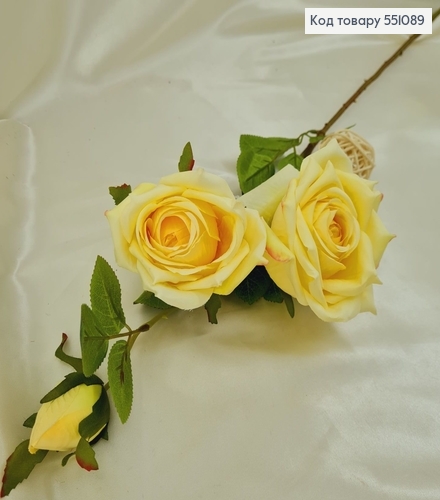 Искусственная ветвь с цветками розы молочной на металлическом стержне 73см. 551089 фото 1