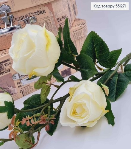 Искусственная веточка БЕЛЫЕ розы (3 цветочка), высотой 77см 551271 фото 2