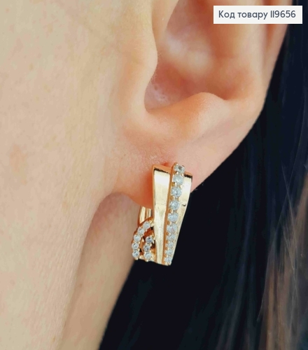 Серьги украшены яркими камешками, длина 1,5см, английская застежка, Xuping 18к. 119656 фото 1