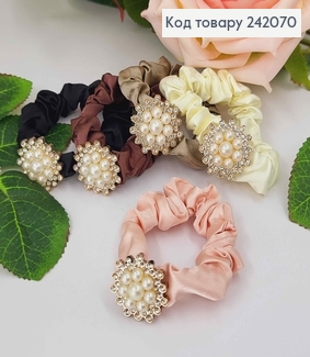 Резинка жатка з квіточкою в камінцях та перлинках, 5см, кольори в асорт. 242070 фото