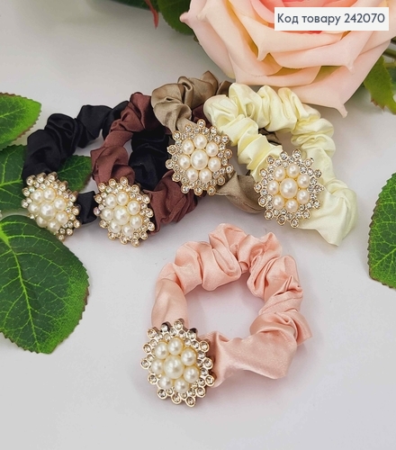 Резинка жатка с цветочком в камешках и жемчужинах, 5см, цвета в ассорт. 242070 фото 1