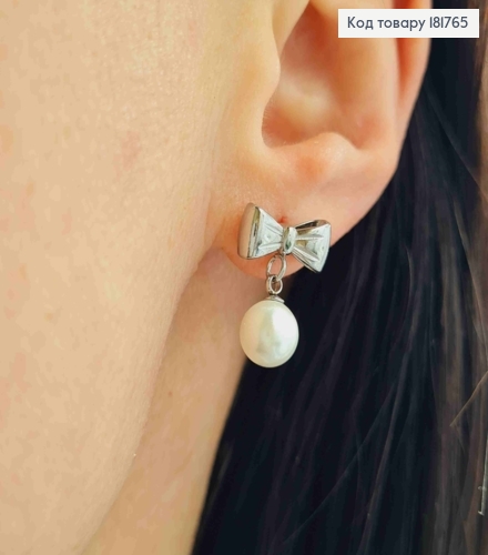 Серьги родованные гвоздики "Бантики" с подвесной жемчужиной, 0,6+0,7см Xuping ТТМ 181765 фото 1