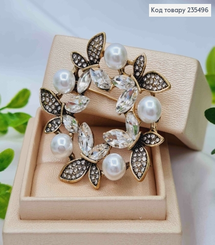 Брошка метал, "Віночок з Метеликів" з Блискучими камінцями та Перлинками, 4,5см, Золотого кольору 235496 фото 1