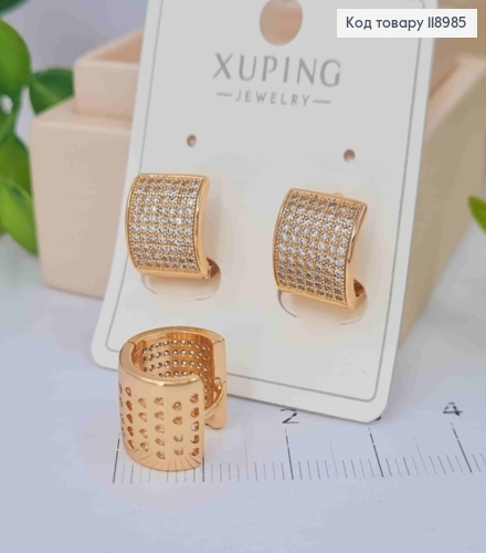 Серьги кольца украшены Блестящими камешками, ширина 1см, диаметр 1,3см, Xuping 18K 118985 фото 1