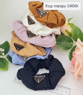 Резинка об'ємна, 11см, матеріал Креп, зі значком Прада, кольори в асорт. 241061 фото