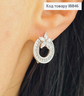 Серьги кольца с блестящими камешками и цветочками, диаметр 1,5, XUPING 181846 фото