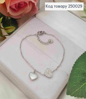 Браслет серебряного цвета тоненький, с подвескими "Сердце" в камешках, 17+3см, сталь Stainless Steel 250029 фото