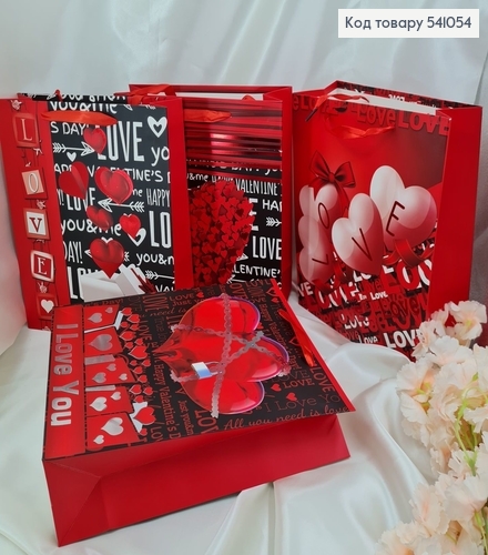 Пакет бумажный средний LOVE с сердечками 32х26см в асс. 541054 фото 1