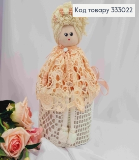 Коробка подарочная (17*13,5см), КУКЛА (23см) (Персиковое платье), ручная работа, Украина. 333022 фото