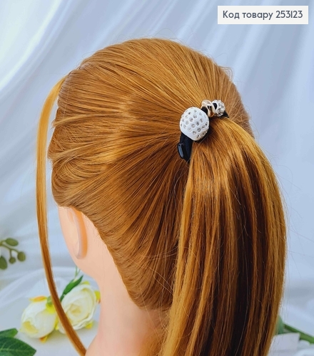 Резинка черная с шамбалами золотого и белого цвета в камнях. 253123 фото 2