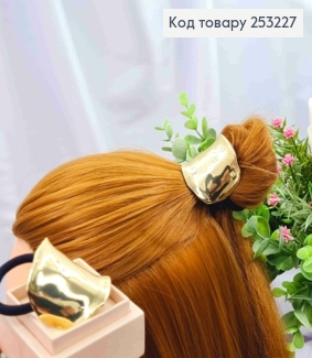 Резинка с брошью Золотого цвета, резинка 5см, брошь 4см 253227 фото