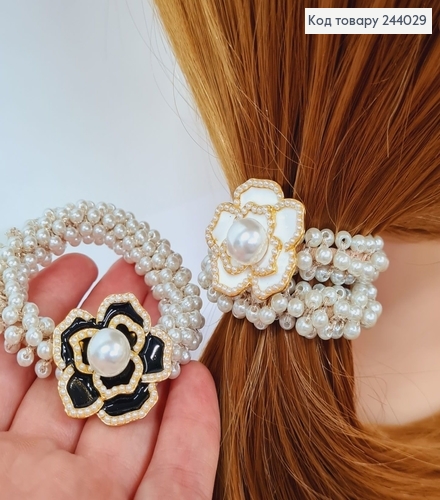 Резинка молочная в жемчужинами с цветочком 244029 фото 1