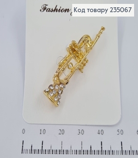 Брошь металл  золотая  Саксофон с камнями 235067 фото