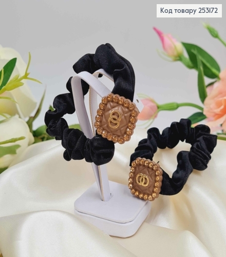 Резинка жатка 6см, Чорного кольору, з квадратною пластинкою "Гуччі" з камінцями 253172 фото 1