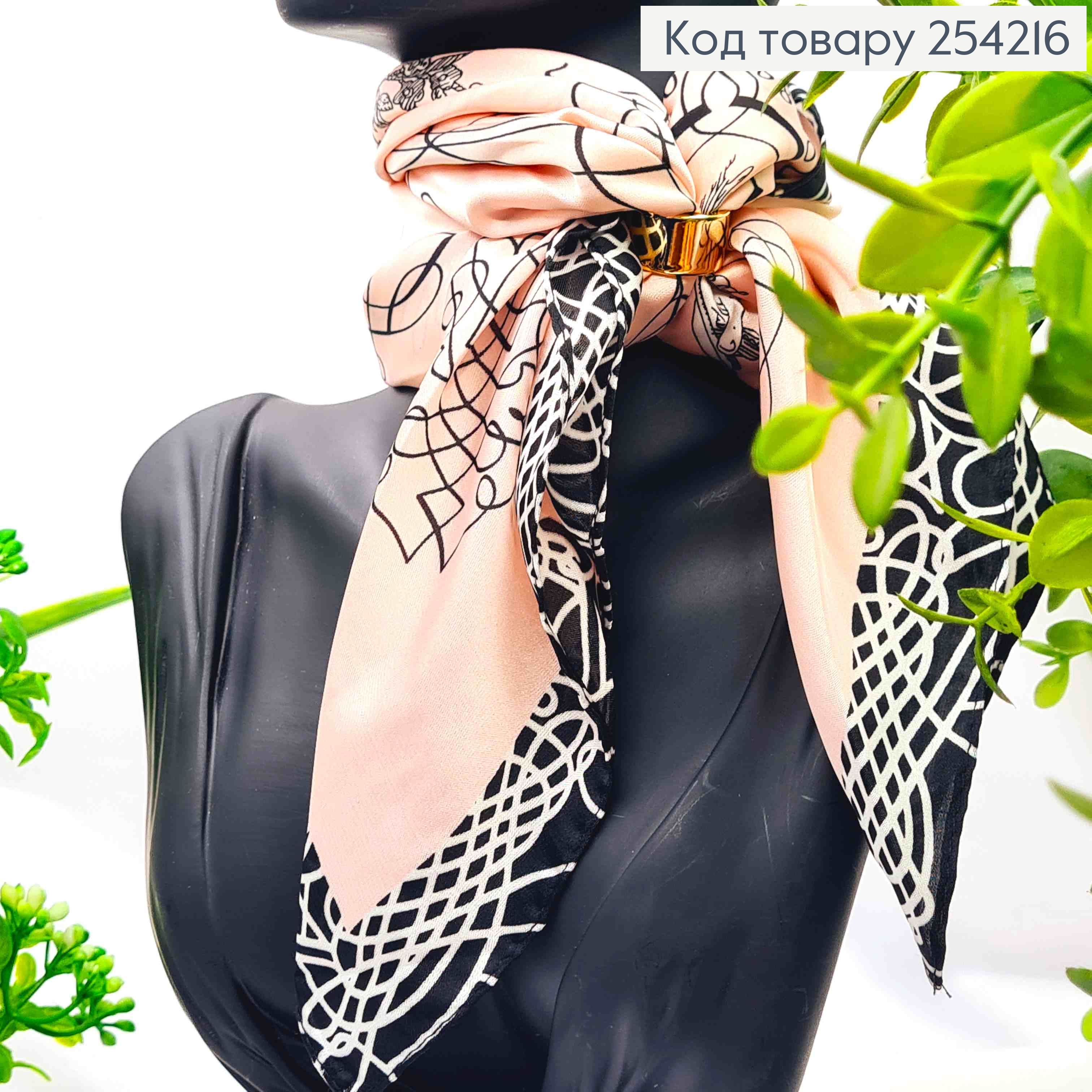 Хустка з колечком, Рожевого кольору з малюнком "Квітка", 70*70см, 100% поліестр (шовк) 254216 фото 2