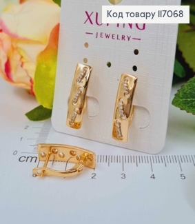 Серьги, пластинки с тремя стежочками в камешках, 2см, Xuping 18K 117068 фото