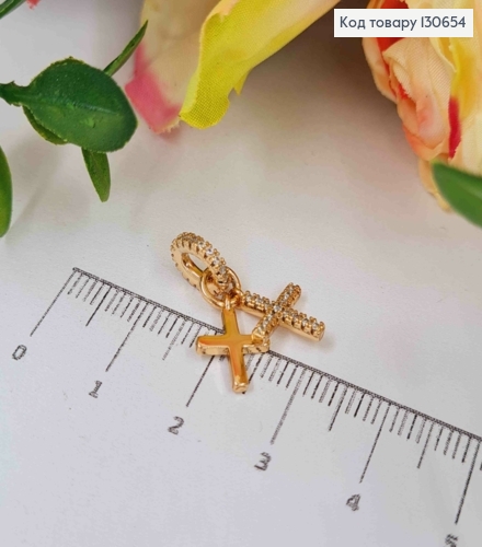 Два крестика на овальной подвеске украшены Блестящими камешками, 2*0,8см, Xuping 18К. 130654 фото 1