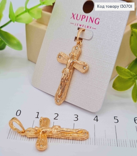 Крестик с распятием и камешками на кончиках, размер 3,1*2см Xuping 18K 130701 фото 1
