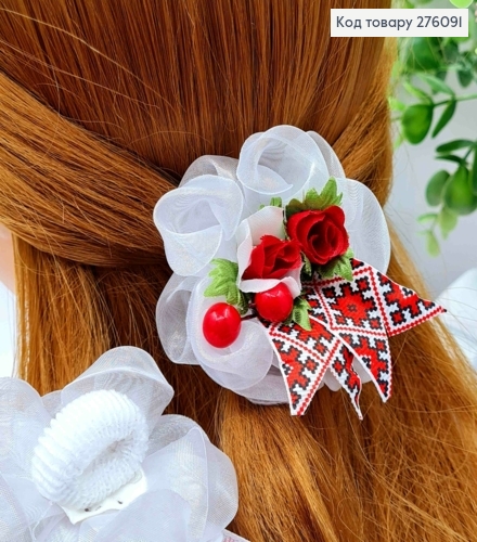 Бант БЕЛЫЙ с цветами и красной вышивкой, на резинке, ткань органза+репс, разм. 7см,ручная работа 276091 фото 1