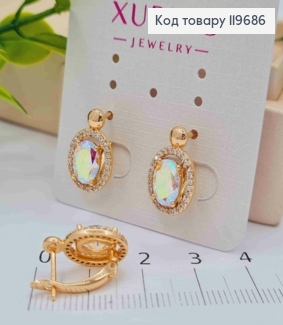 Серьги с блестящим камнем Хамелеон в оправе из камней, дл. 1,6см, англ. застежка, Xuping 18К 119686 фото