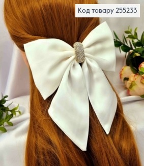 Бант с камешками, БЕЛЫЙ, атласный, на заколке автоматик, размер 16*16см. 255233 фото