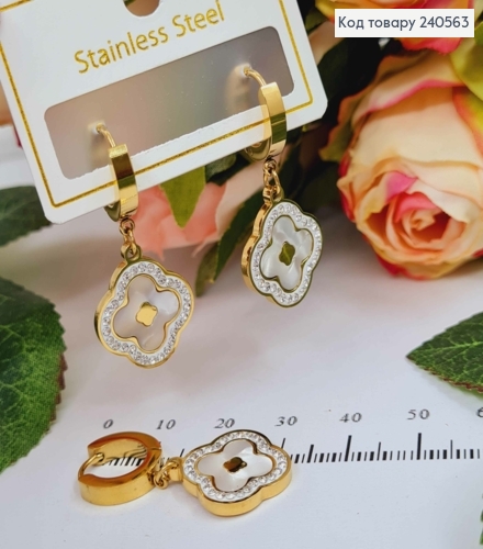 Серьги кольца, подвеска "Van Cleef" с белой эмалью, в камешках, 1,5см, лимонные, сталь Stainless Steel 260037 фото 2