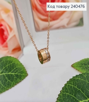 Цепочка, золотого цвета, с подвеской шармиком "Луи Виттон", 40+5см, сталь Stainless Steel 240476 фото