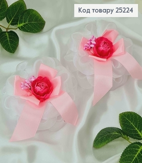 Бант на резинке, розового цвета с цветком и атласной розовой лентой, 10см. 25224 фото
