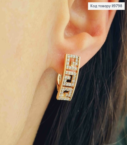 Серьги ВЕРСАЧЕ украшены Блестящими камешками, 1,8см, англ. застежка, XUPING 18К 119798 фото 1