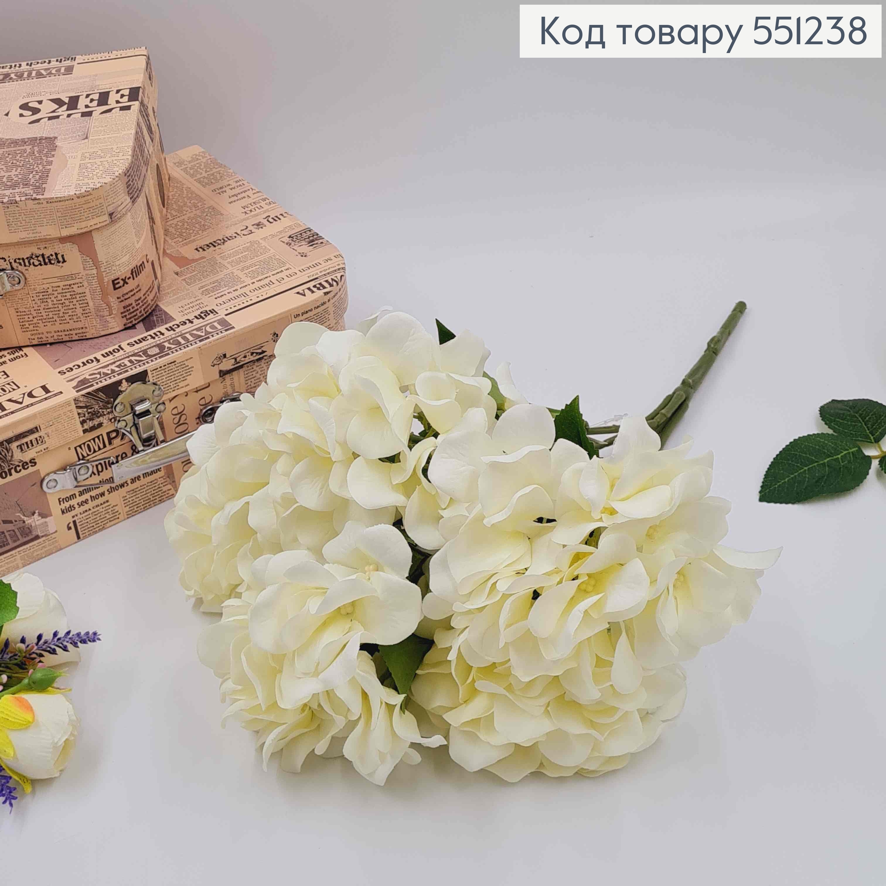 Искусственные цветы. Ветвь БЕЛЫХ гортензий (5 пучков), высотой 46 см, диаметр одного цветочка 7см. 551238 фото 2