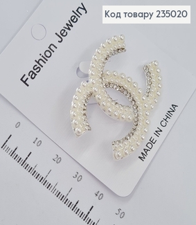 Брошь металл серебряна Шанель с камнями и жемчугом 235020 фото