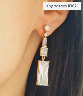 Серьги гвоздики с квадратными блестящими камешками, дл. 4,2см, Xuping 18К 119621 фото