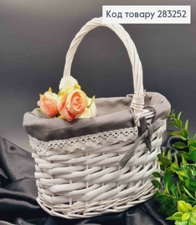 Корзина крашеная овальная, БЕЛАЯ с натуральной тканью, (длина 27см),(шир 19 см),(глуб.14см),(руч.11см) 283252 фото