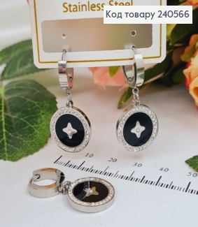 Серьги кольца, подвеска "LV" с черной эмалью, в камешках, 1,5см, серебряного цвета, сталь Stainless Steel 260040 фото