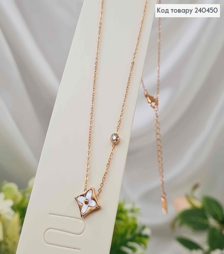 Цепочка золотого цвета, с подвеской "Van Cleef" с серой вставкой и камешком, дл. 42+5см, сталь Stainless Steel 240450 фото 1