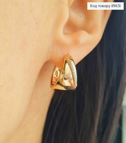 Серьги кольца, расширенные к низу украшены Блестящими камешками в один ряд, 1,7см, Xuping 18K 119631 фото 1