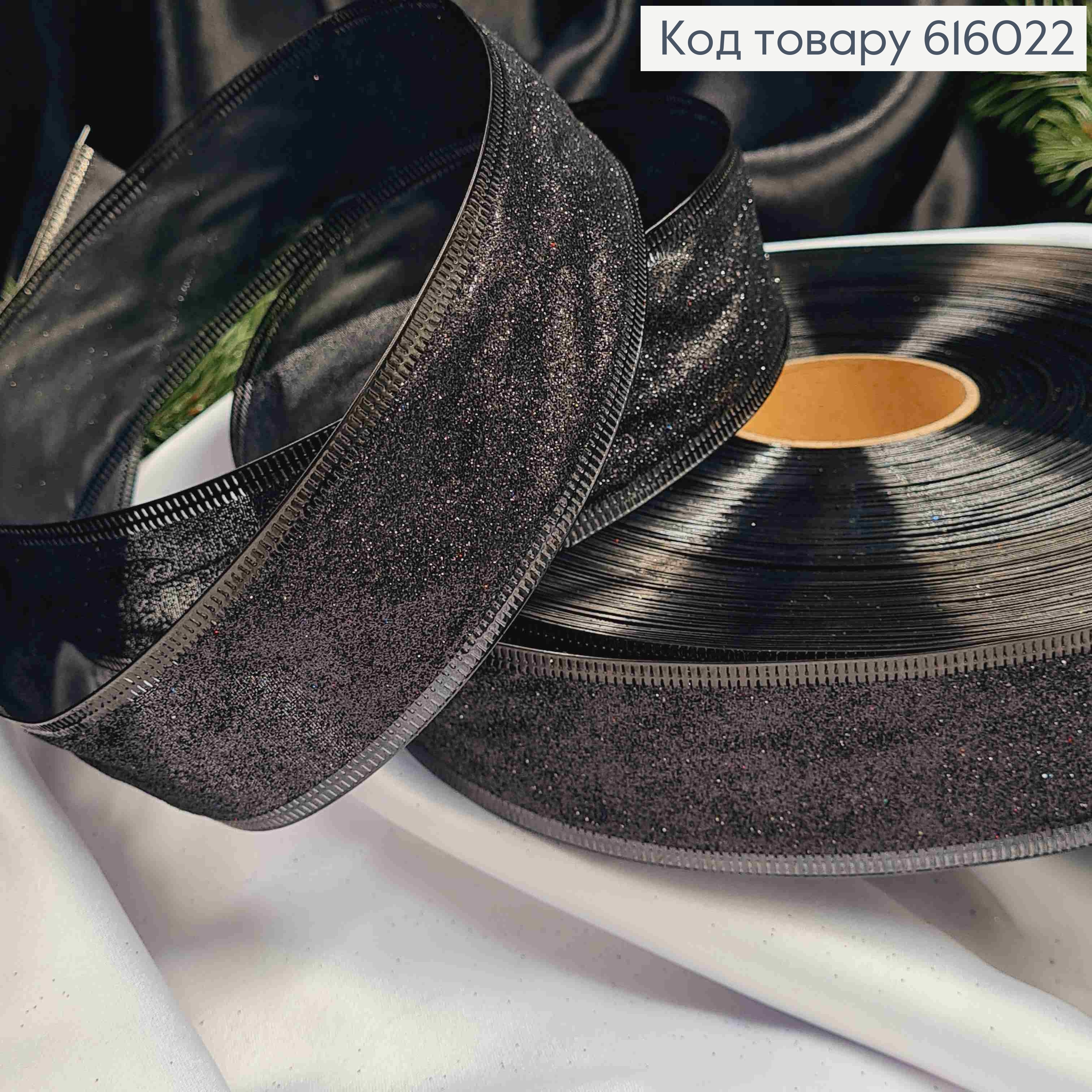 Лента Блеск ЧЕРНАЯ, ширина 4см, длина 100 ярдов (90м) 616022 фото 2