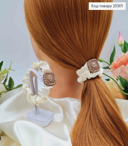 Резинка жатка 6см, Молочного цвета, с квадратной пластинкой "Гуччи" с камешками 253171 фото 1