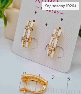 Серьги Прямоугольные с Белой эмалью и Блестящими камешками, 1,7см, английская застежка, Xuping 18K 119264 фото