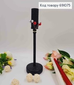 Підсвічник дерев'яний, блиск чорного кольору, декорований ягодами, висота 28см, підставка 9см  691075 фото