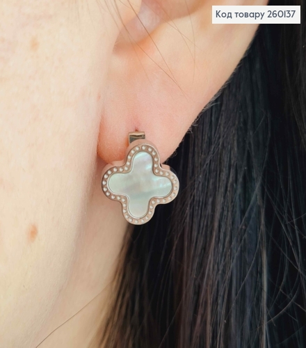 Серьги кольца "Van Cleef" с Белой эмалью, 1,3см, серебряного цвета, сталь Stainless Steel 260137 фото 2