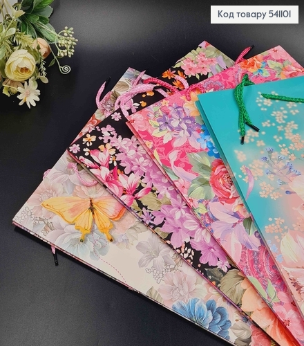 Пакет бумажный "Раскраска" 42,5*28*28см в ассорт. 541101 фото 1