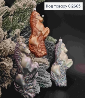 Фигурка с блеском "КОНЬ" (белый, пудра, серебро) 13*6*2,8см, в ассортименте, пластик, Украина 612665 фото