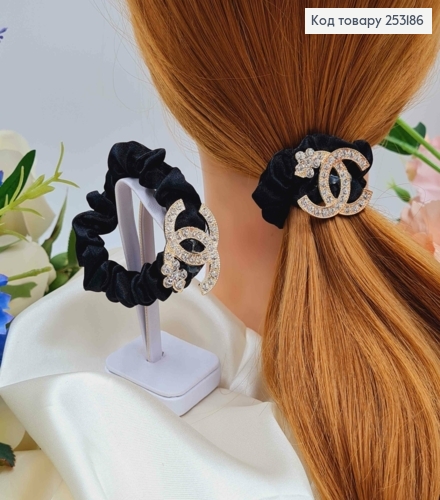 Резинка жатка 6см, Чорного кольору, з пластинкою "Шанель" з квіточкою, в камінцях 253186 фото 1