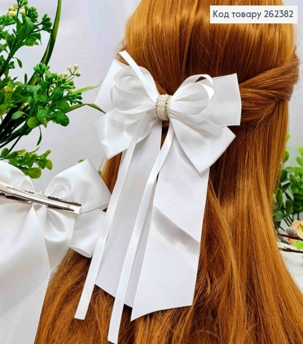 Бант БЕЛЫЙ с жемчужками и стразами, на заколке 7,5см, тканям атлас, размер 13*18см. 262382 фото 1