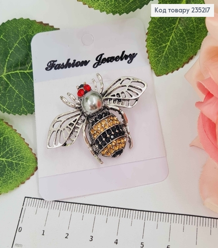 Брошь металл Муха серебро с желтыми камешками 5х3,5см 235217 фото 1